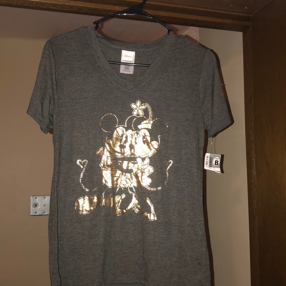 Disney Mickey and Minnie Mouse v-neck t-shirt